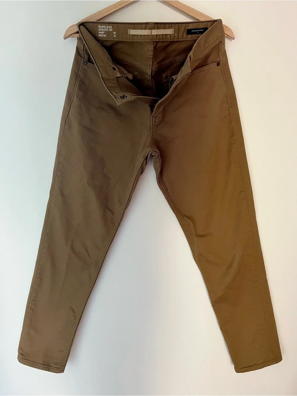30x32 Banana Republic Khaki Slim Chino Pants
